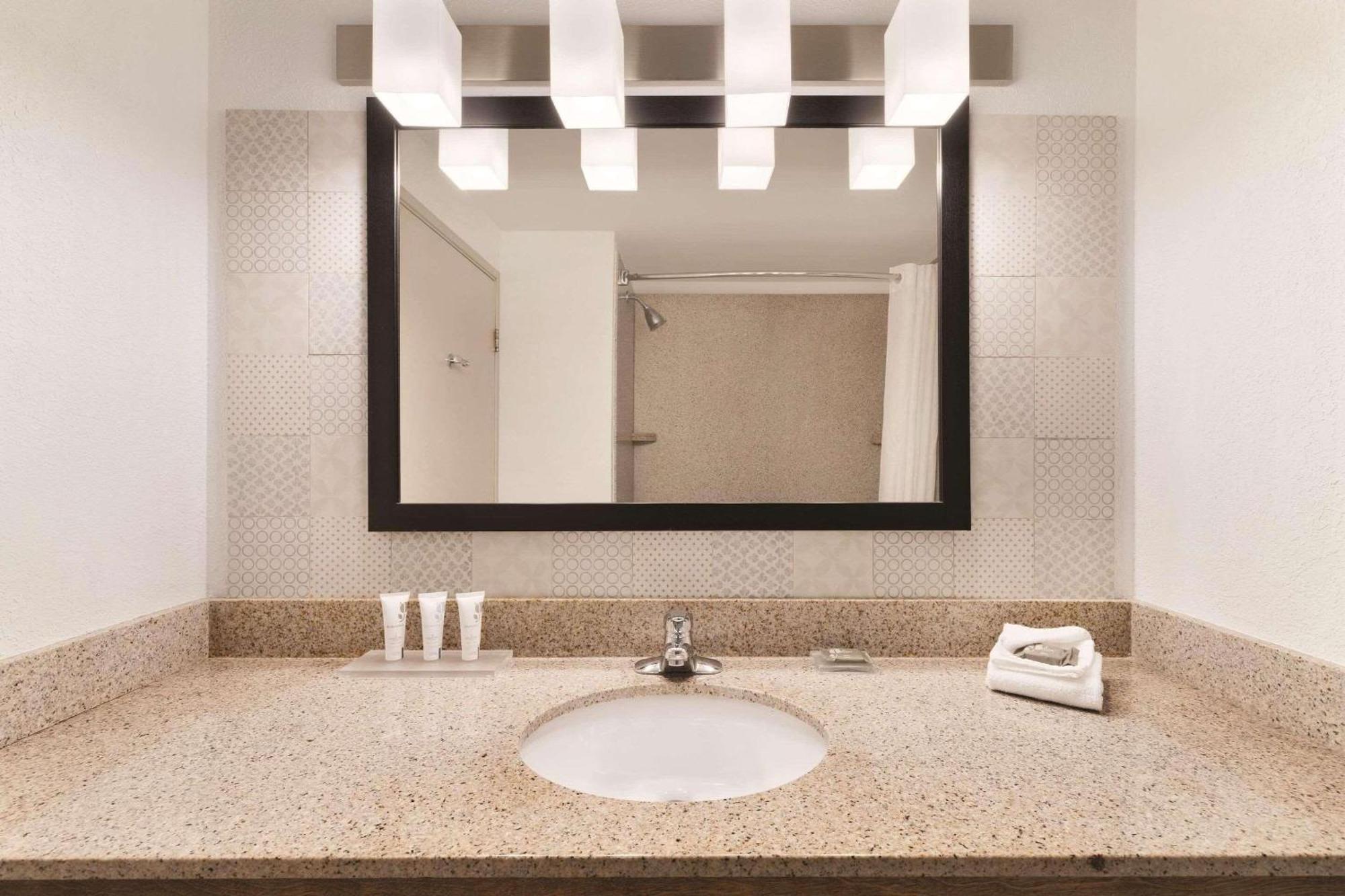 Country Inn & Suites By Radisson, Boone, Nc エクステリア 写真