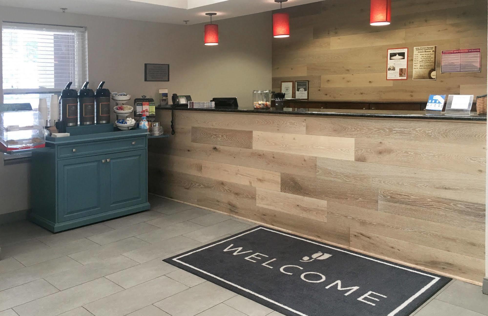 Country Inn & Suites By Radisson, Boone, Nc エクステリア 写真